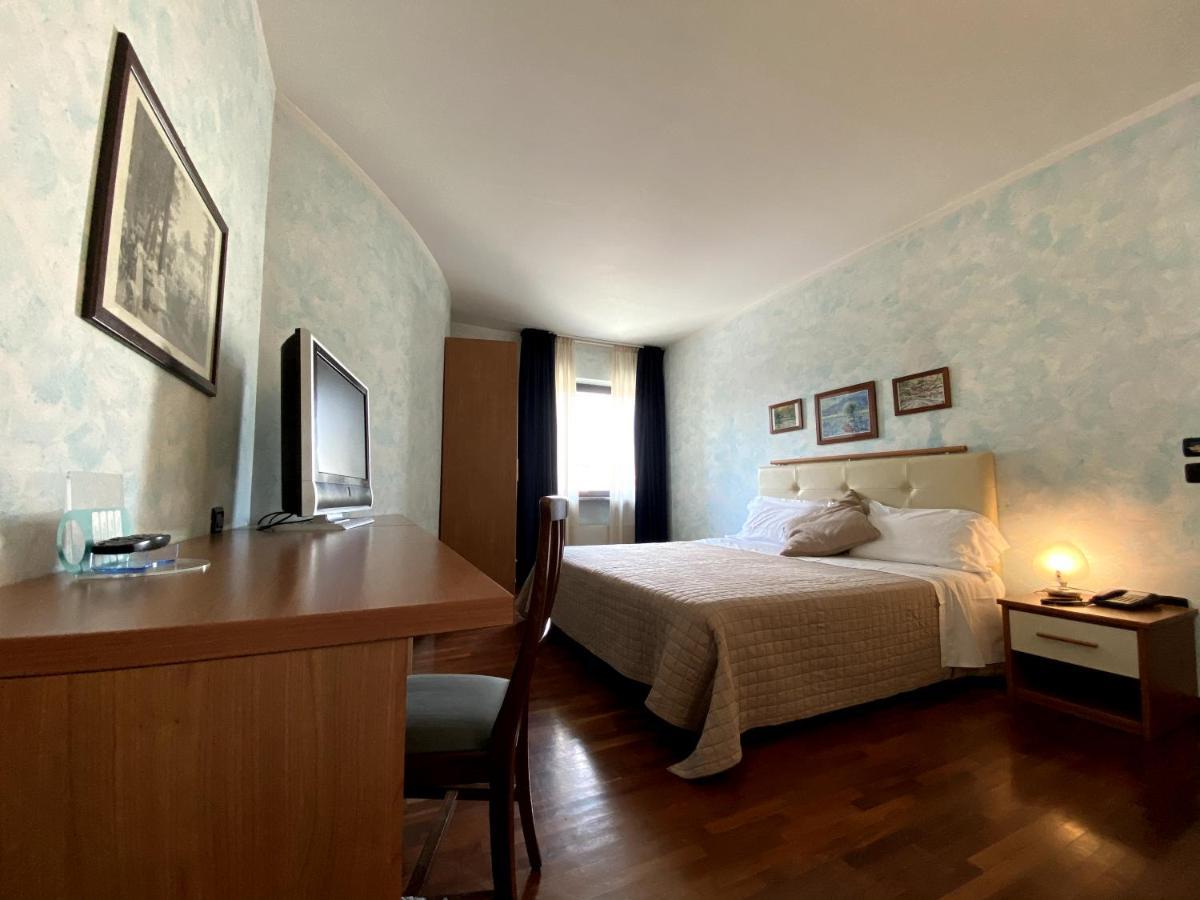 Sole Della Franciacorta - Hotel & Restaurant Capriolo エクステリア 写真