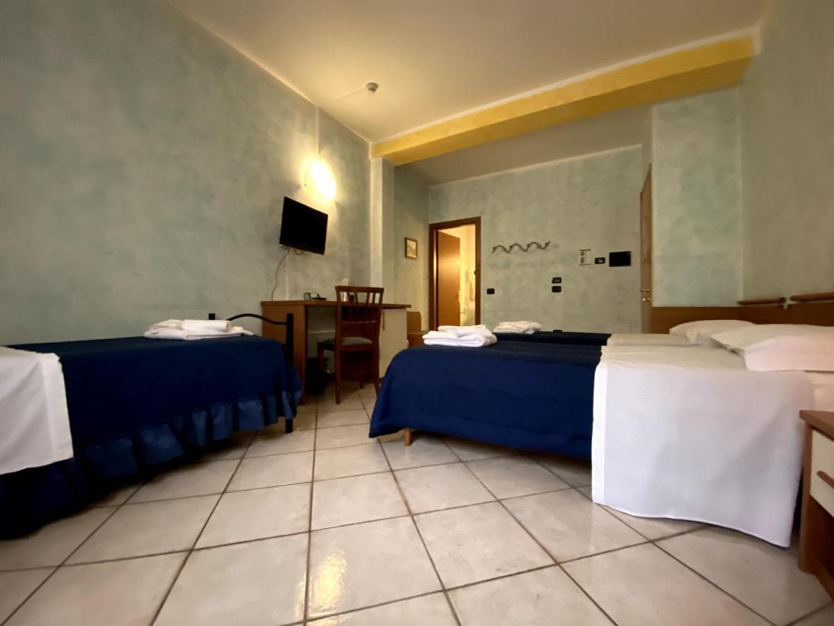 Sole Della Franciacorta - Hotel & Restaurant Capriolo エクステリア 写真